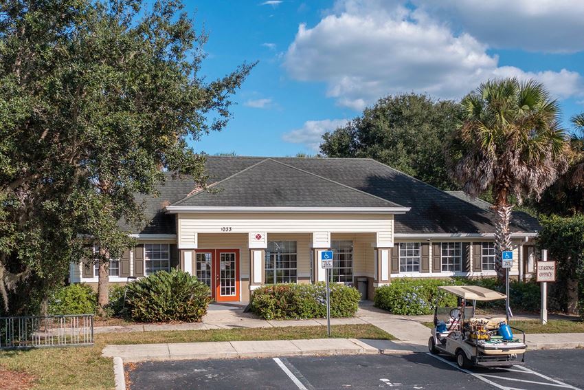 The Palms At Lake Tulane Apartments, 1033 W Hal McRae Blvd, Avon Park